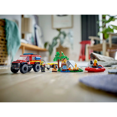 شاحنة إطفاء ليغو مع قارب إنقاذ 60412