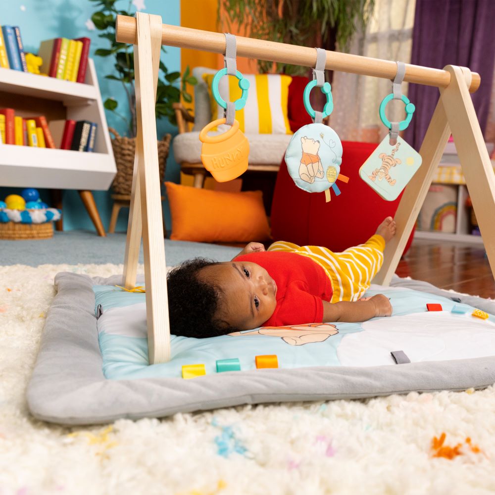 Bright Starts Winnie The Pooh Once Upon A Tummy Time  Activity Gym