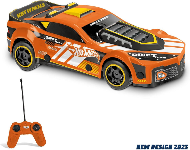 Hot Wheels Scale 1:24 Drift Rod Radio Controlled Car