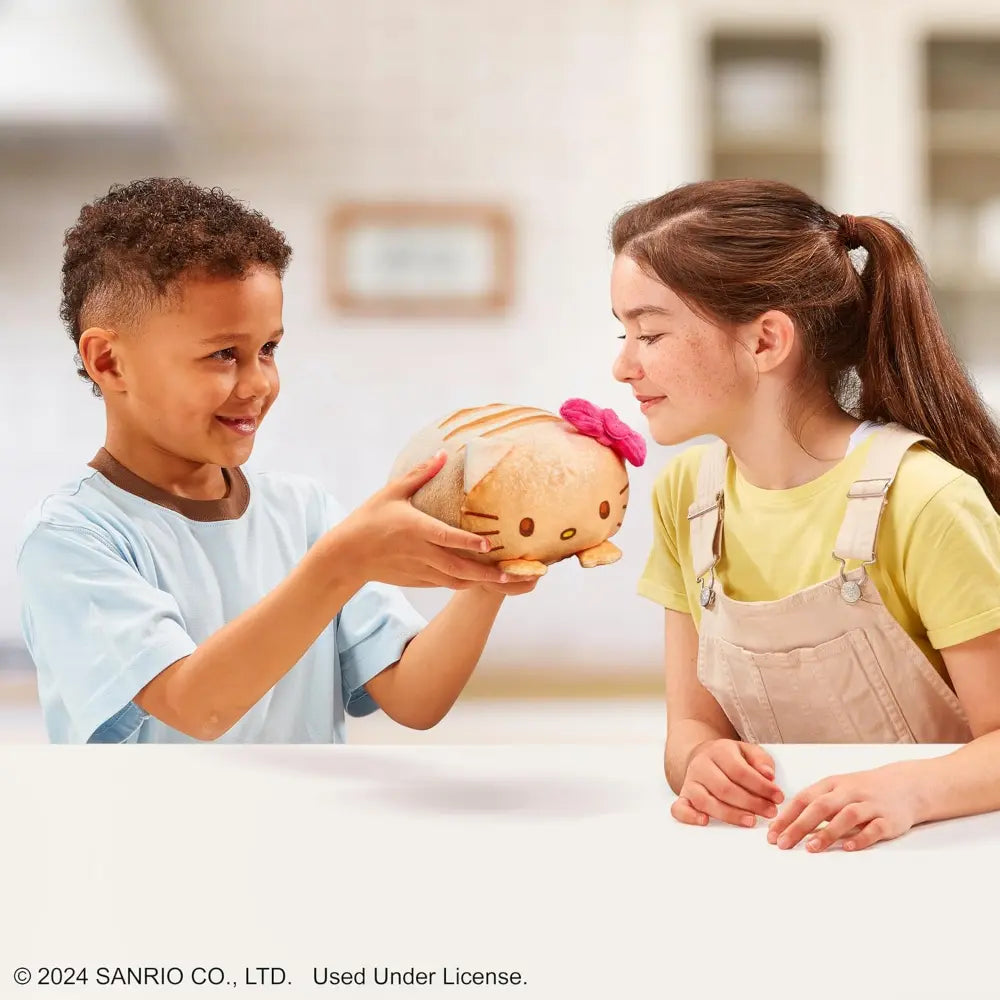 Cookeez Makery Hello Kitty Oven Treatz Toys
