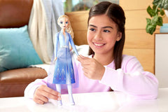 Disney Frozen Elsa Singing Fashion Doll