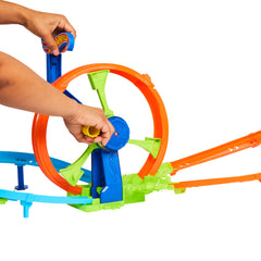 Hot Wheels Car Track Launch & Loop Stunt Playset with 1 Vehicle