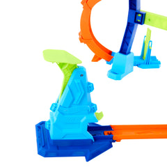Hot Wheels Action Corkscrew Jump Champion Track Set for Kids