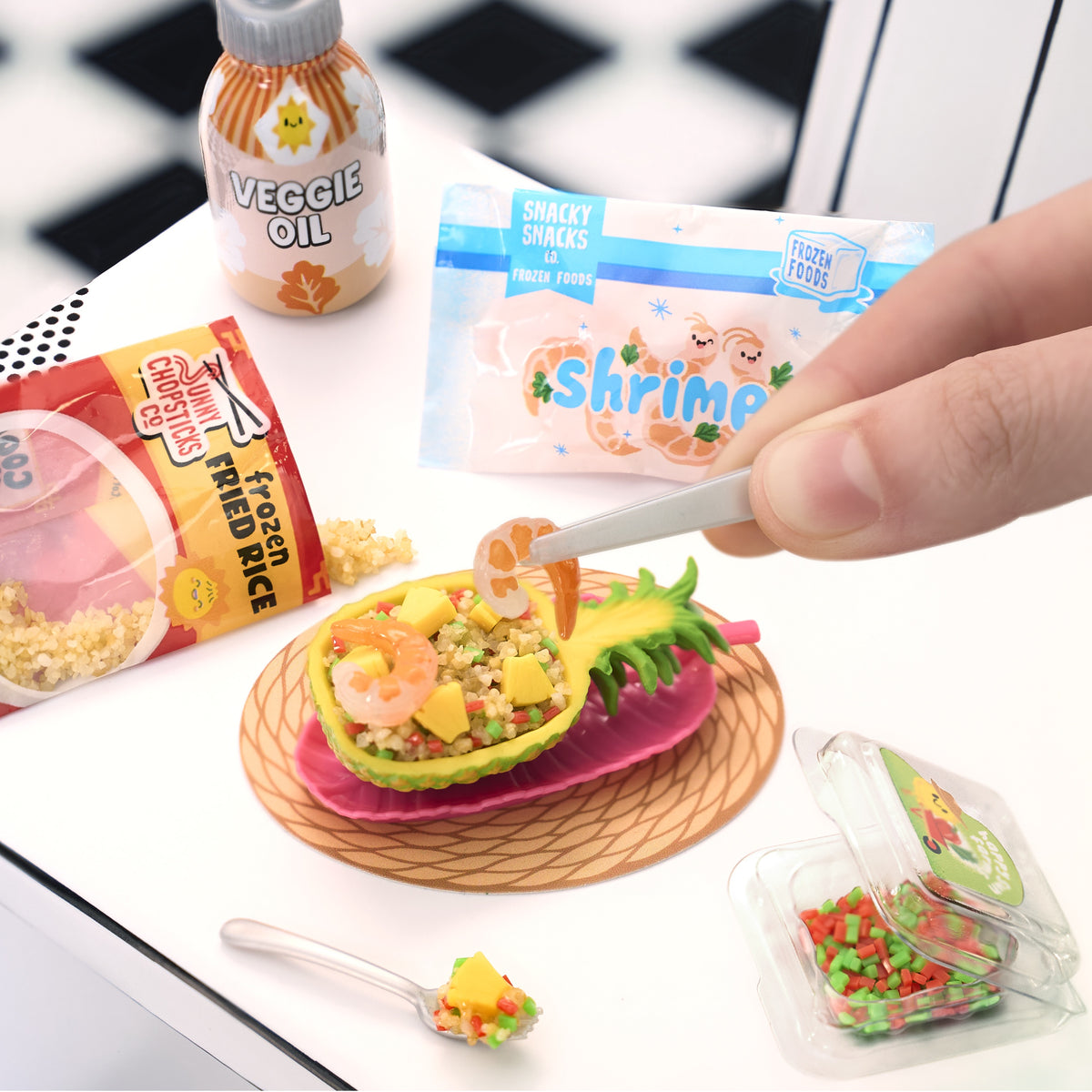 Miniverse Make It صغير Food Diner Series ٤ Collectible