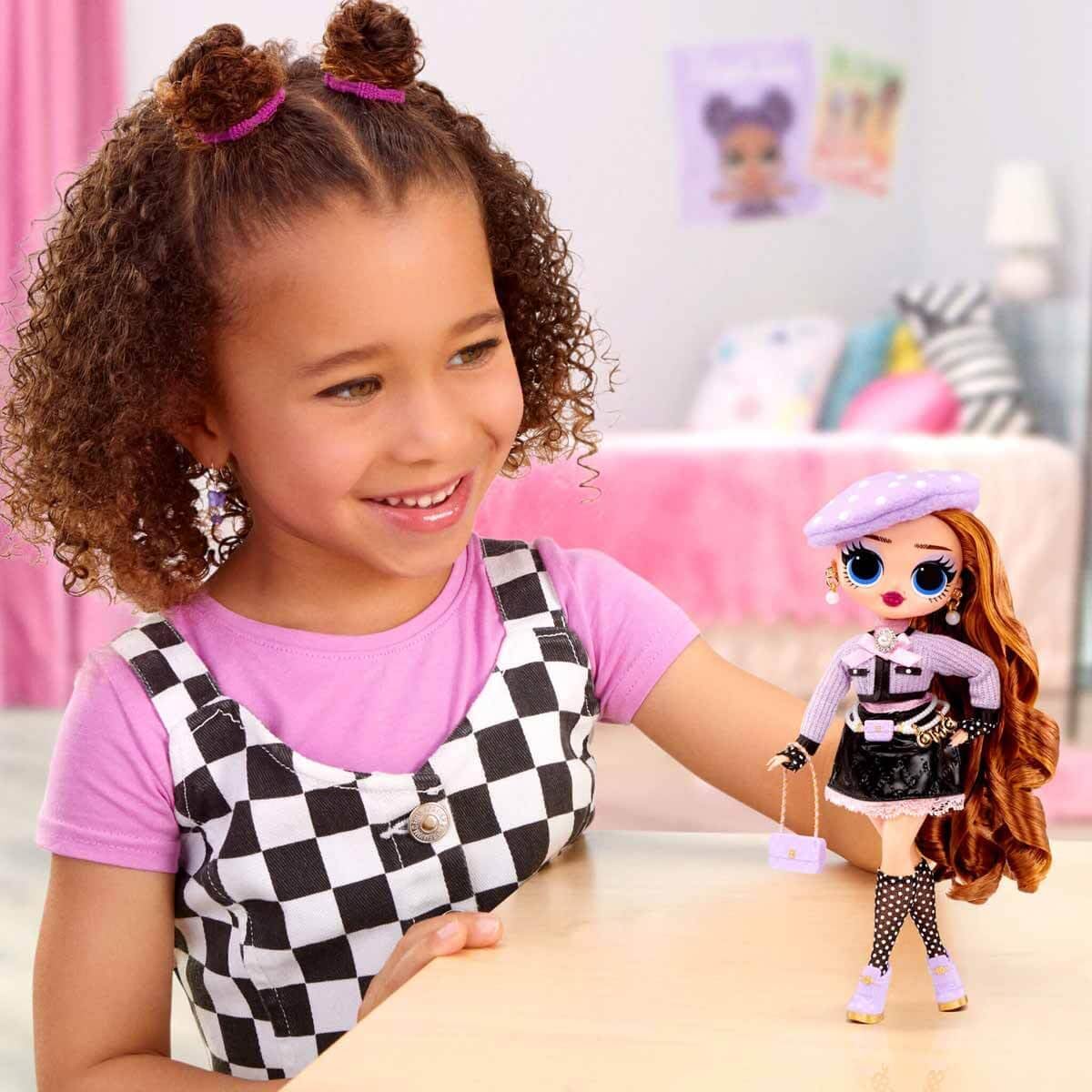 L.O.L. Surprise! O.M.G. Pose دمية أزياء