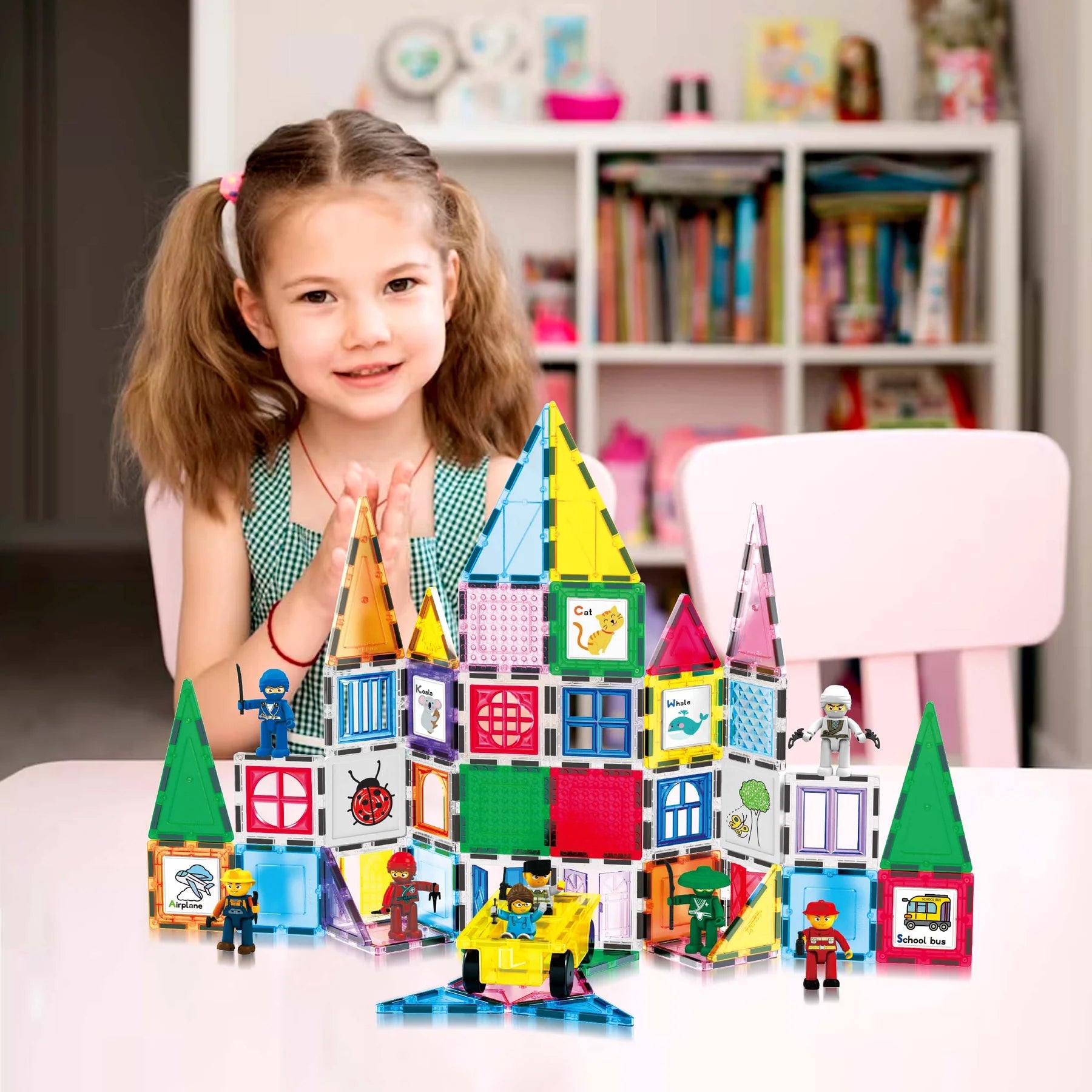 Picasso Magnetic Tiles with 4 Characters 100-pieces – ELC Toys Qatar