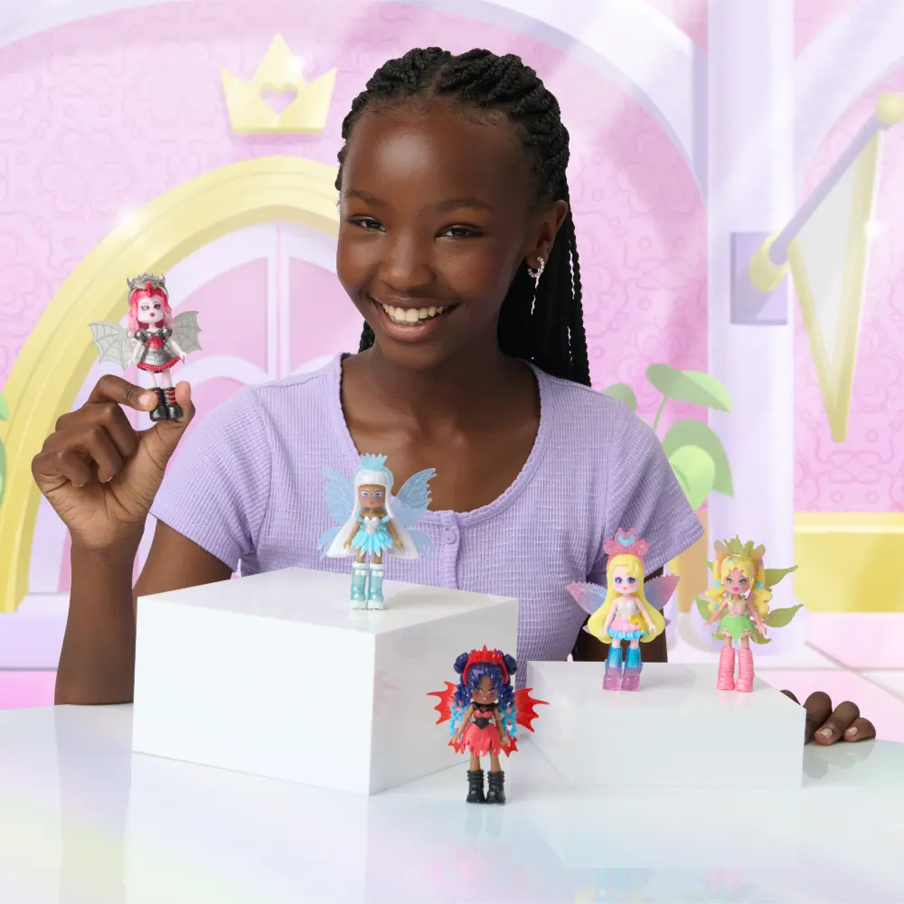 Royale High Core Deluxe Figures ٣ بوصة W١ شخصيات متنوعة - تباع بالقطعة