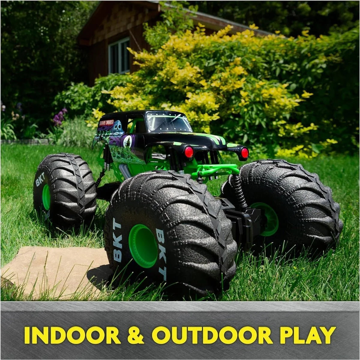 Monster Jam Mega Grave Digger RC Truck - 1:6 Scale
